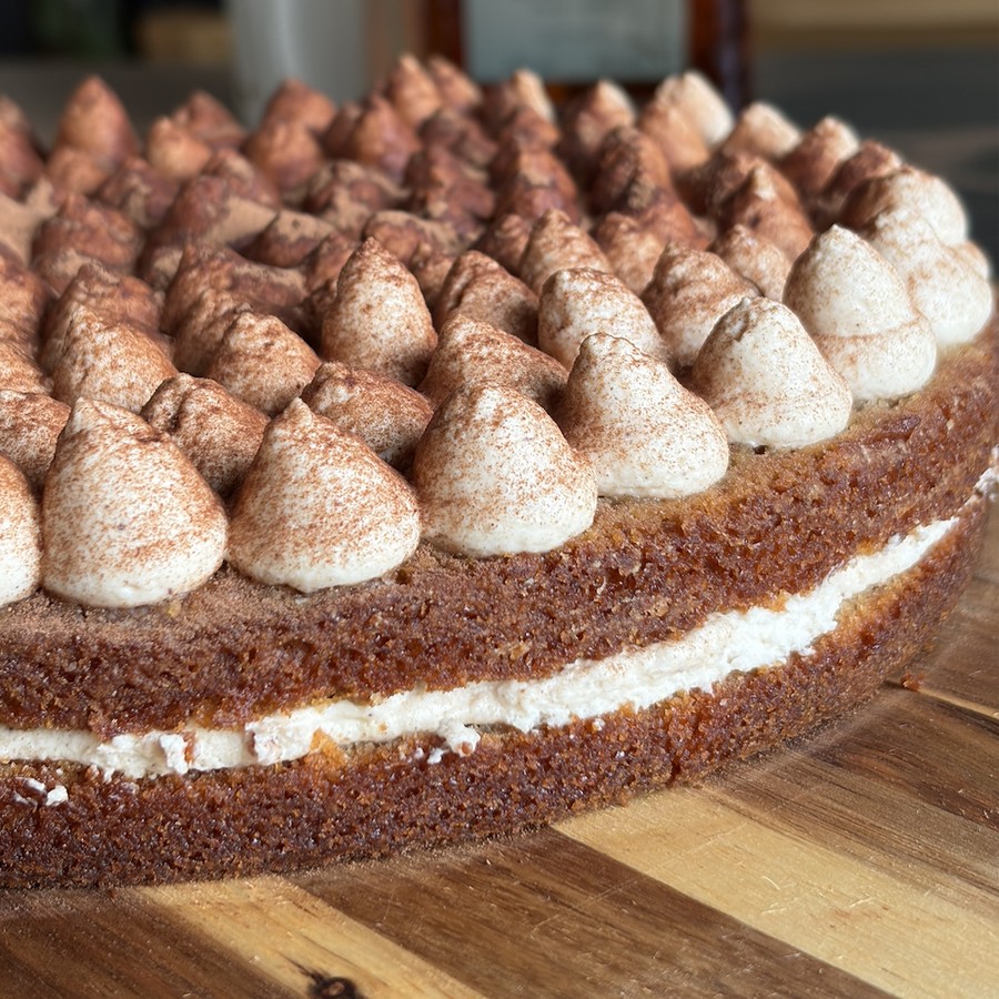 Tiramisu Cake